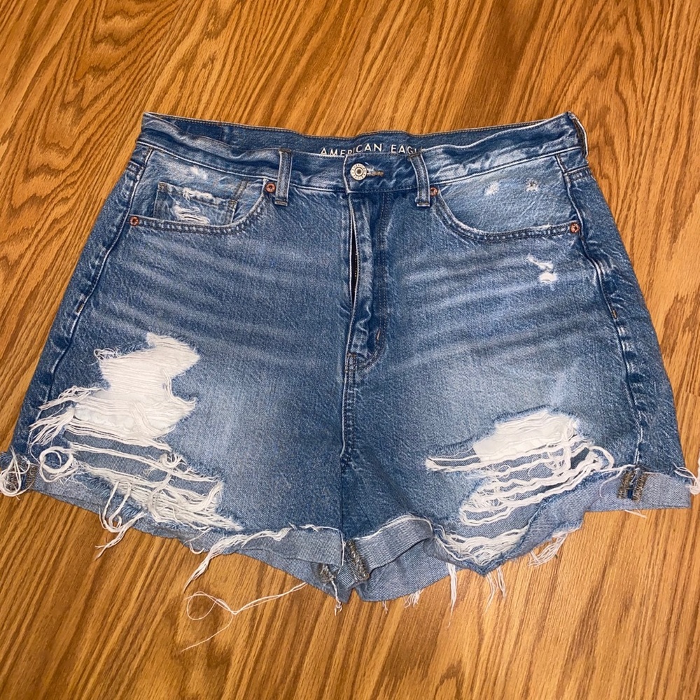 American Eagle Mom Shorts